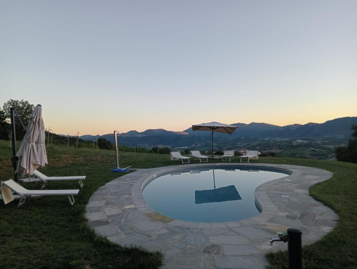 Sassoferrato Agriturismo Valdifiori מראה חיצוני תמונה