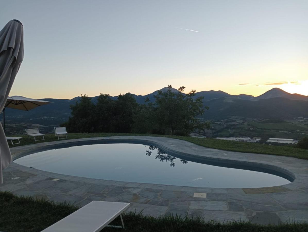 Sassoferrato Agriturismo Valdifiori מראה חיצוני תמונה