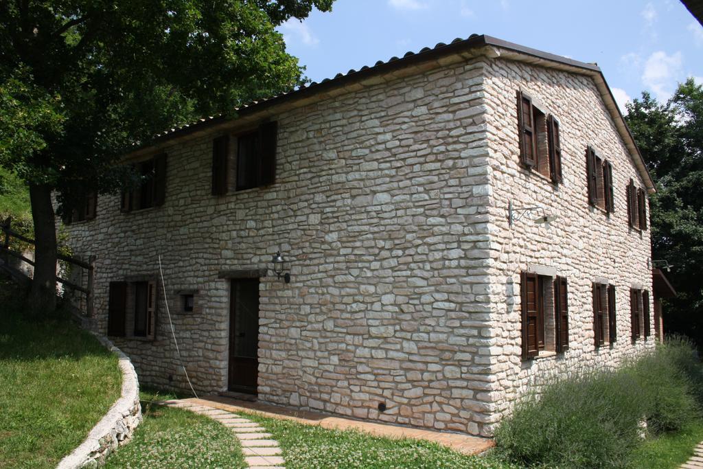 Sassoferrato Agriturismo Valdifiori מראה חיצוני תמונה