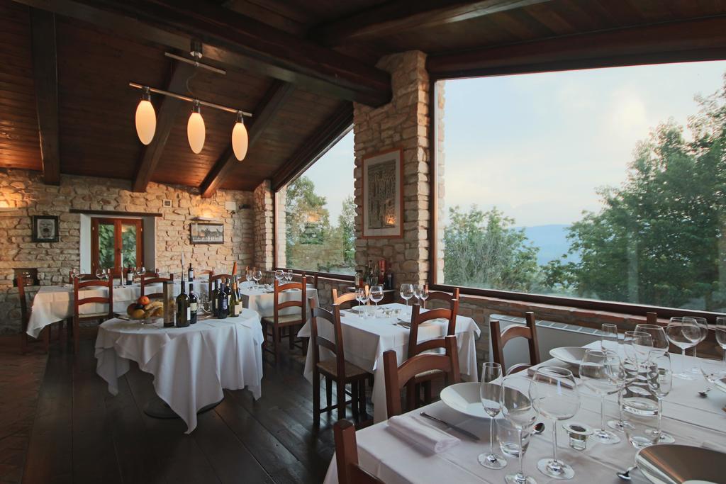 Sassoferrato Agriturismo Valdifiori מראה חיצוני תמונה