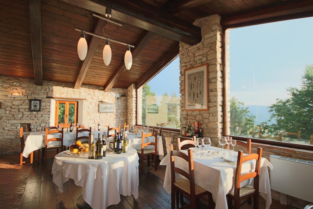 Sassoferrato Agriturismo Valdifiori מראה חיצוני תמונה