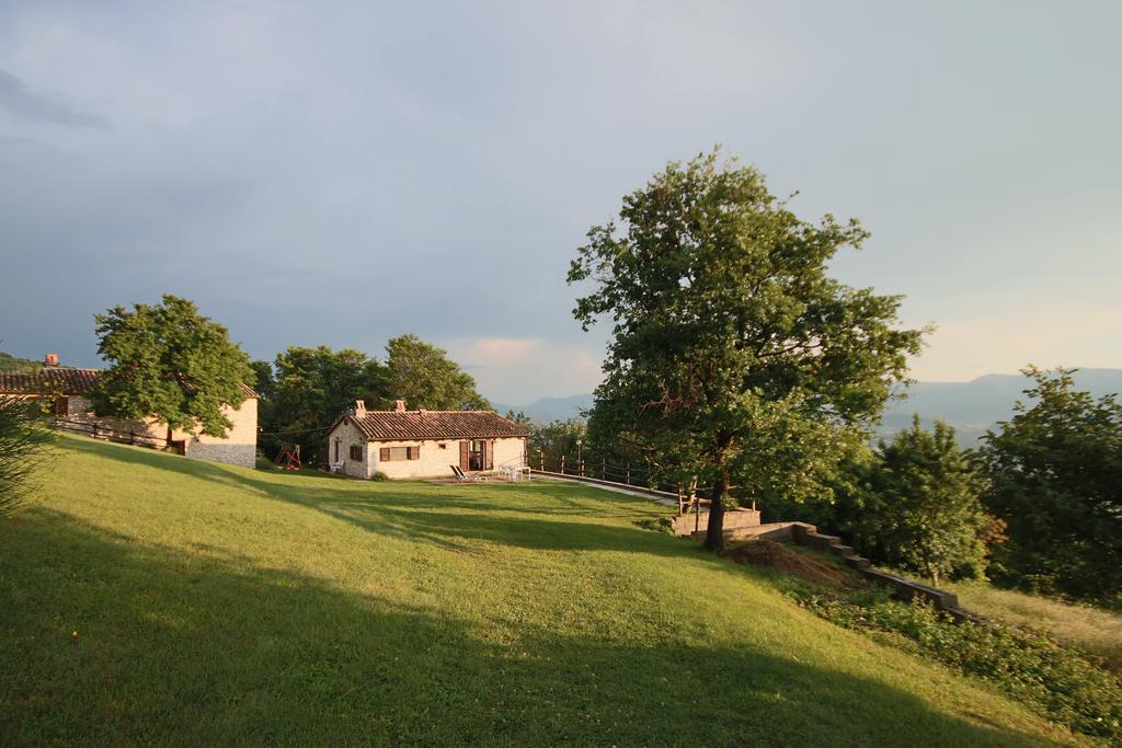Sassoferrato Agriturismo Valdifiori מראה חיצוני תמונה